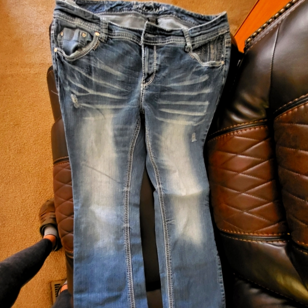 Aria Jeans